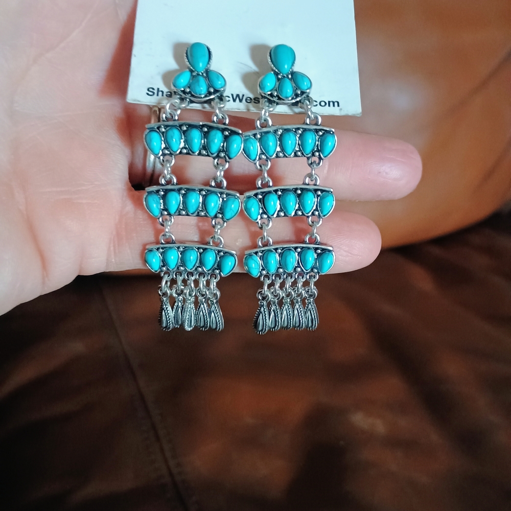 Shabby Chic Turquoise Teardrop Cascade Dangle Earrings